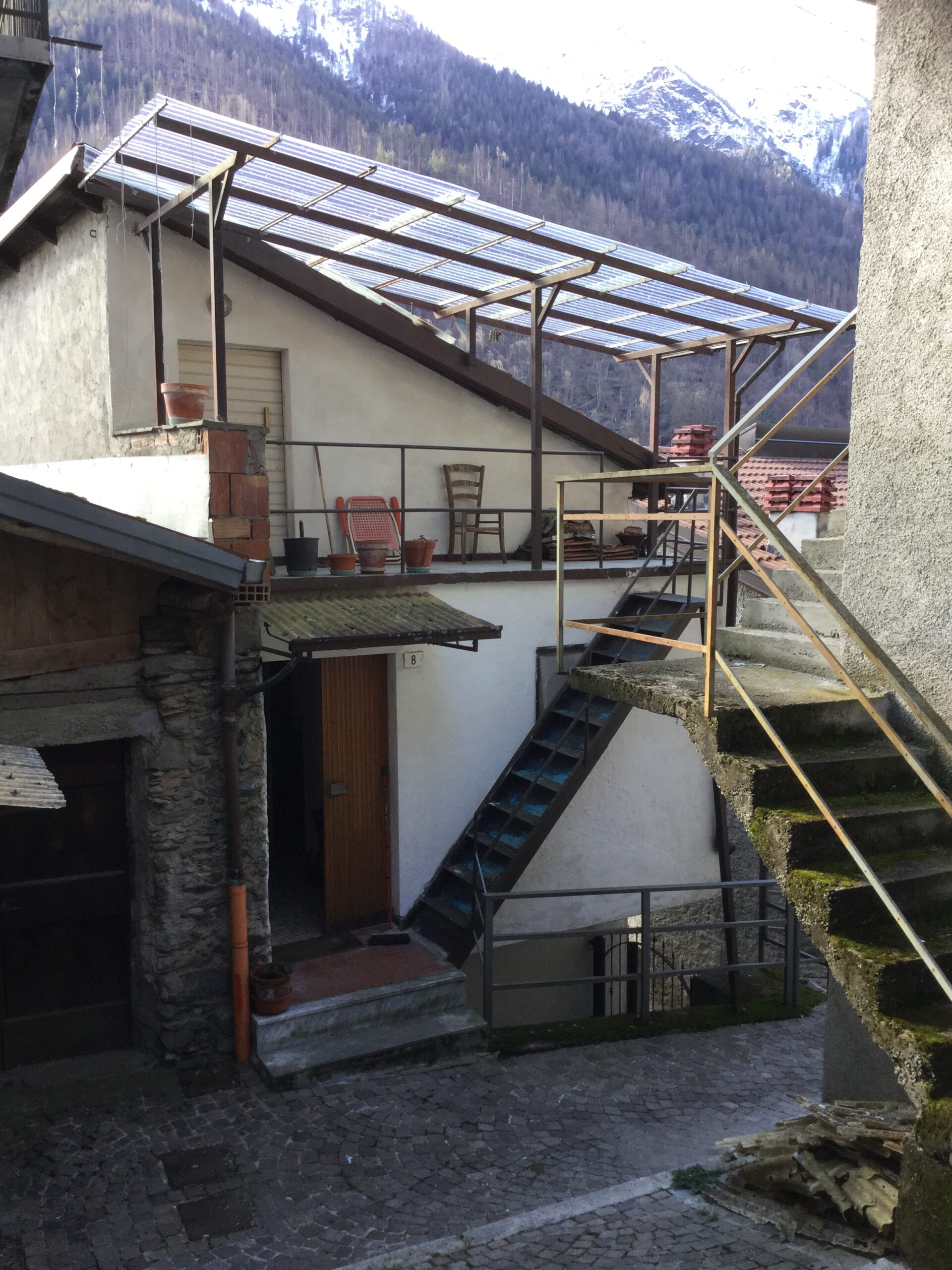 Paisco Loveno porzione di casa abitabile
